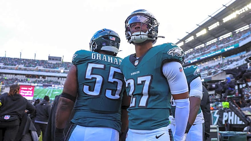 Quinyon Mitchell Gives An All-Pro Response, Earns Gift From Teammate