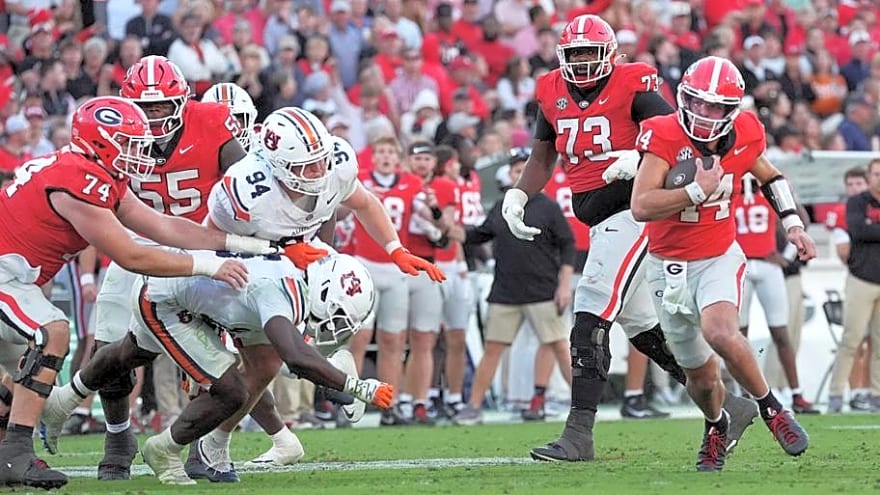 Here are the Four Things Georgia Football Must Focus on After Loss to Auburn