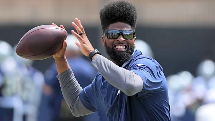 Cowboys Quietly Replace Beloved Offensive Assistant Coach