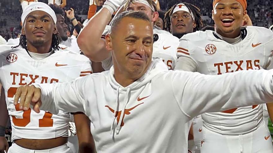 Texas Longhorns Among Finalists For CB With NFL Ties