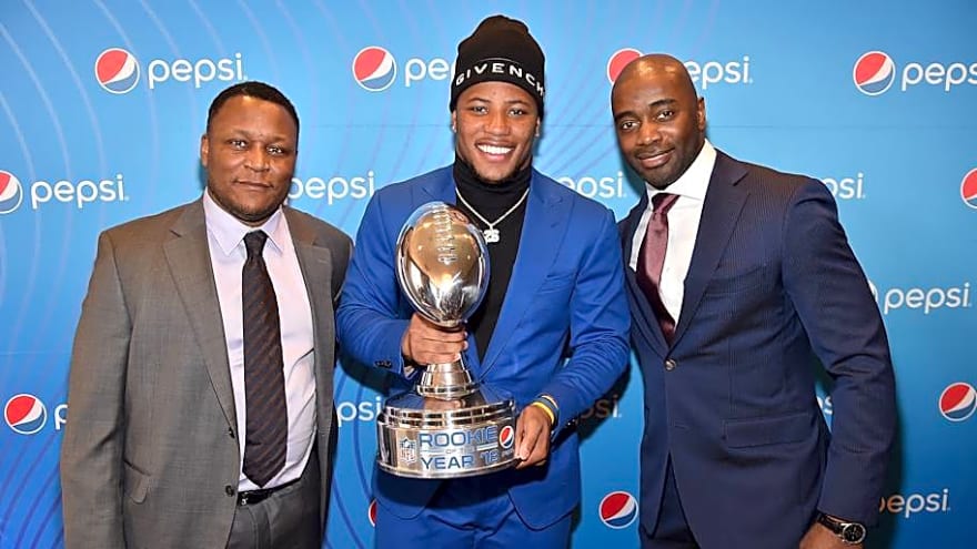 Barry Sanders shows true character to Saquon Barkley amid RB&#39;s career revelation