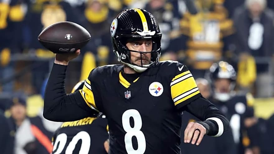 Ex-Steelers QB Fires Back at Adam Schefter Over Aaron Rodgers Rumor