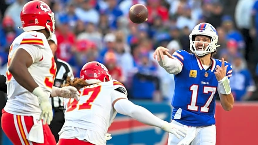 Josh Allen continues to set new records in Bills’ win over Chiefs