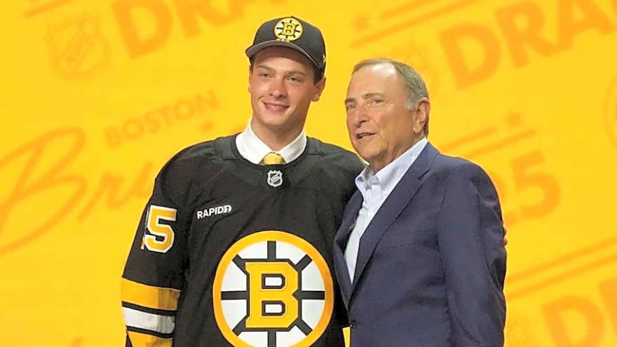 Bruins' James Hagens Nearing Expected NHL Debut After AHL Appearance