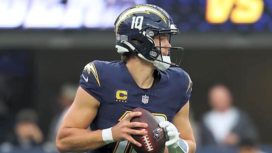 Chargers&#39; win over Raiders comes with some key takeaways, unsung heroes