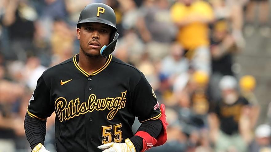 Pirates Change Outfield Before Red Sox Game