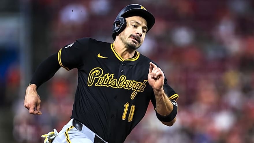 Pirates Defeat Rays in Spring Training Home Opener