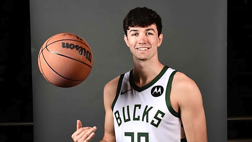 Bucks Add Shooter on Two-Way Deal as Team Climbs into Playoff Race