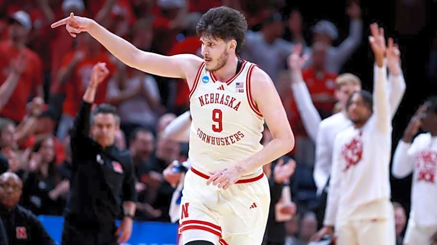 Preview: Nebraska Basketball vs. Iowa in the NCAA Sweet 16 with Breakdown