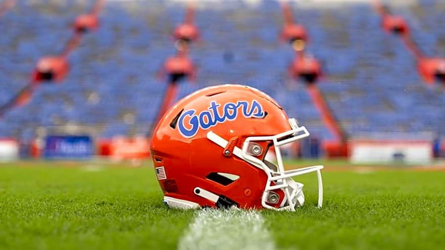 Report: Gators TE Retires from Football, Joins Program as Student Coach