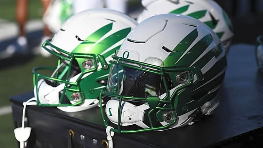 Eagles’ Dream TE Target Suddenly Looks Unrealistic