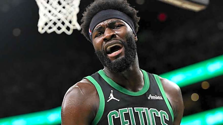 Video Breakdown: Neemias Queta's 'Night and Day' Growth Screening To Create Shots