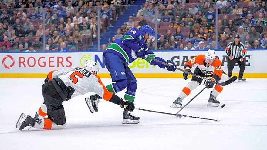 Why the Elias Pettersson fantasy keeps pulling Flyers fans back to a No. 1 center trade
