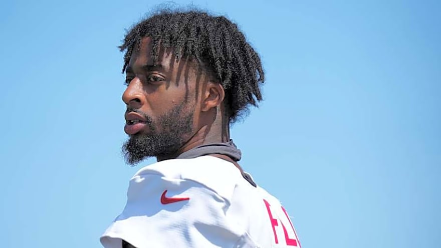 Giants Cor’Dale Flott Switches Agents Ahead of Free Agency