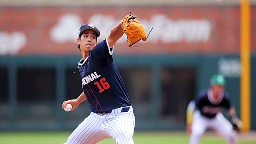 Mets&#39; top pitching prospect dominates in Triple-A debut