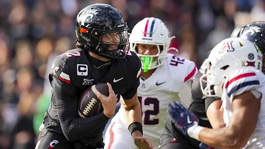 Cincinnati Bearcats Football Secondary Posts Rough PFF Grades Across 30-24 Loss to Arizona
