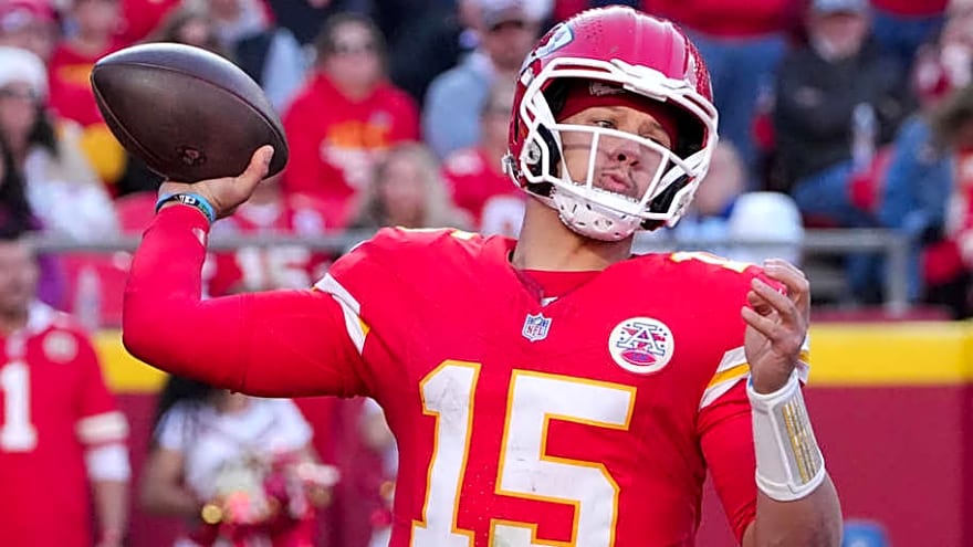 Official QB Review: Patrick Mahomes’ Performance vs. Colts