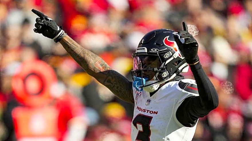 Insider Reveals Latest Status Update on Texans&#39; Tank Dell