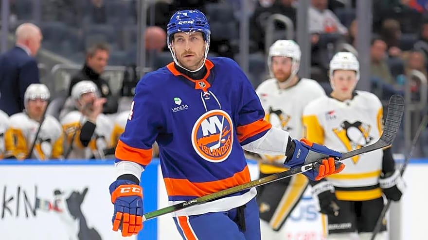 With injuries already stacking up on defense, the Blue Jackets should sign Carson Soucy