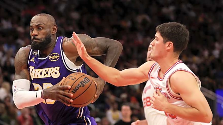 Despite Youth, the Rockets were no Match for Lakers, LeBron James