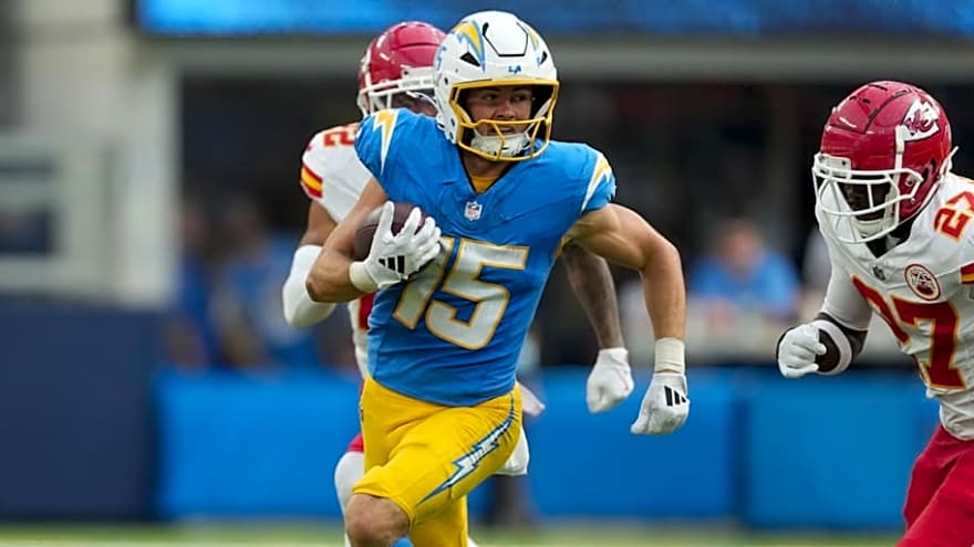 Los Angeles Chargers star receives major honor that speaks volumes