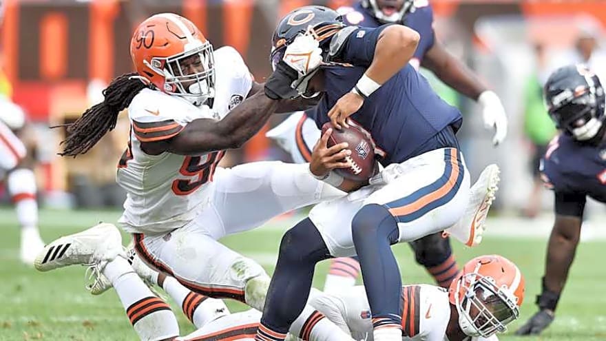 Does Jadeveon Clowney&#39;s long list of potential teams include Bears?