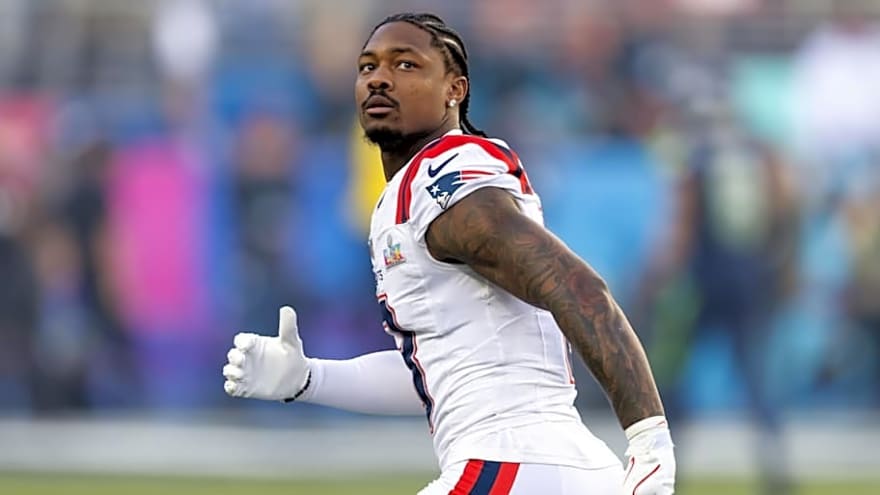 Saints Could Solve WR Problem by Signing Stefon Diggs