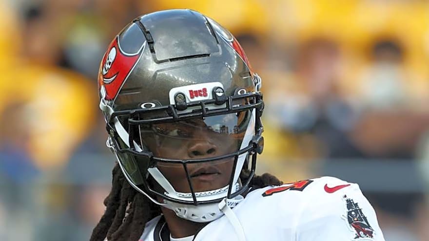 Buccaneers make shocking moves to get down to 53-man roster limit