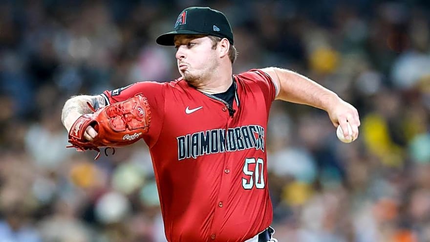 Diamondbacks Option Reliever After 1 Rough Appearance