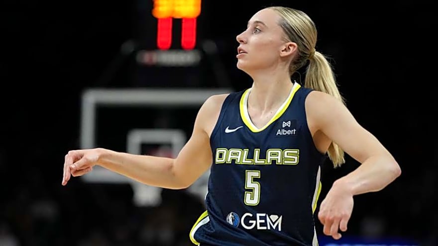 Paige Bueckers&#39; Blunt 1-Word Response to Caitlin Clark Steals Question Speaks Volumes