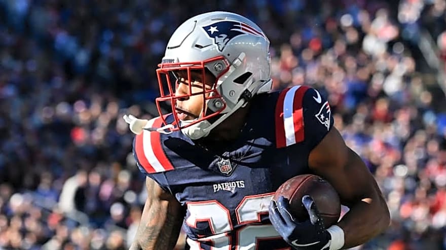 Patriots RB Misses Final Practice Before Playoff Showdown
