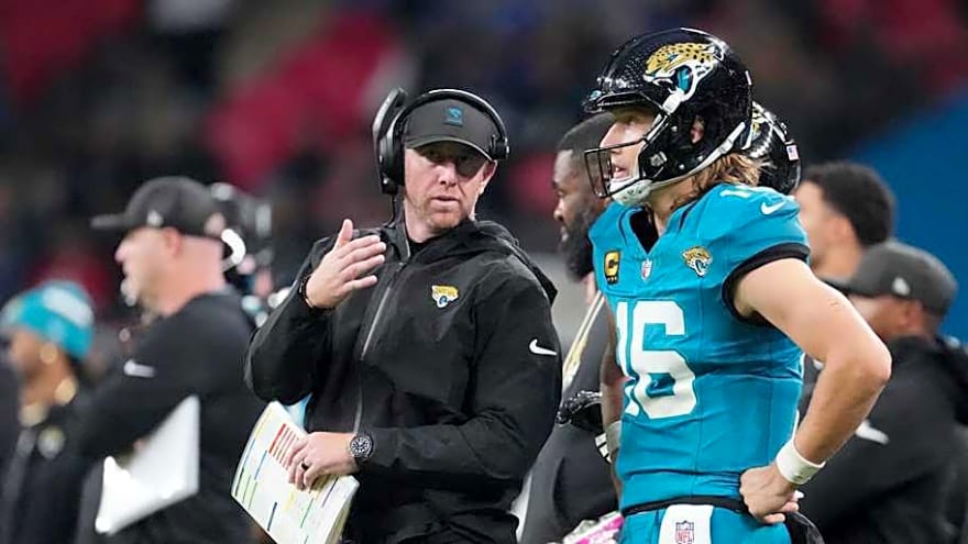 Evaluating Trevor Lawrence&#39;s Standing Amongst QBs During Bye Week