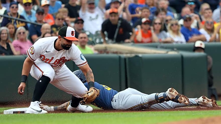 Orioles Defense Fails Again, And They Can't Score With Season On The Line In Loss To Brewers