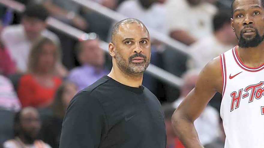 Ime Udoka Isn't Fully to Blame for Rockets' Woes