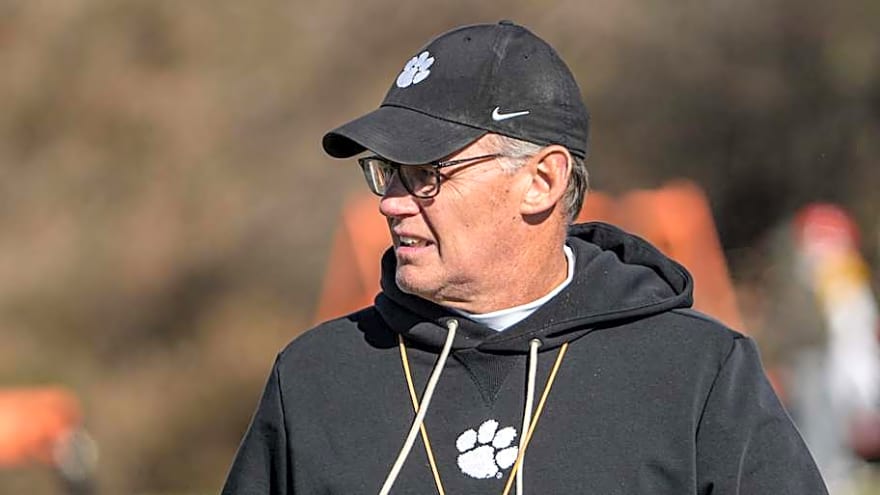 Clemson's Tom Allen Scouts Penn State, His Former Team, Ahead of Pinstripe Bowl