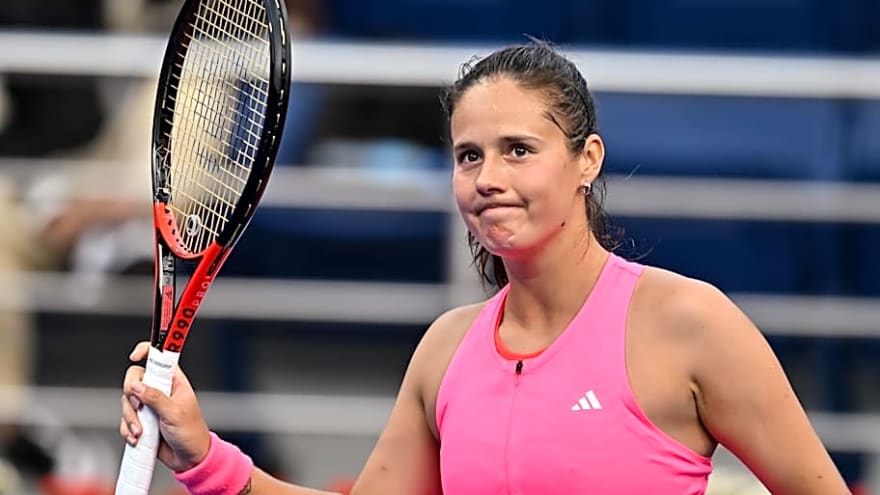 Kasatkina Laughs at Potapova&#39;s Statement on Leaving Russia