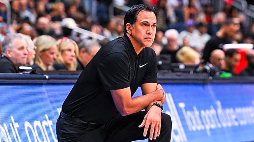 This is Why Erik Spoelstra Compared Giannis Antetokounmpo to Magic Johnson