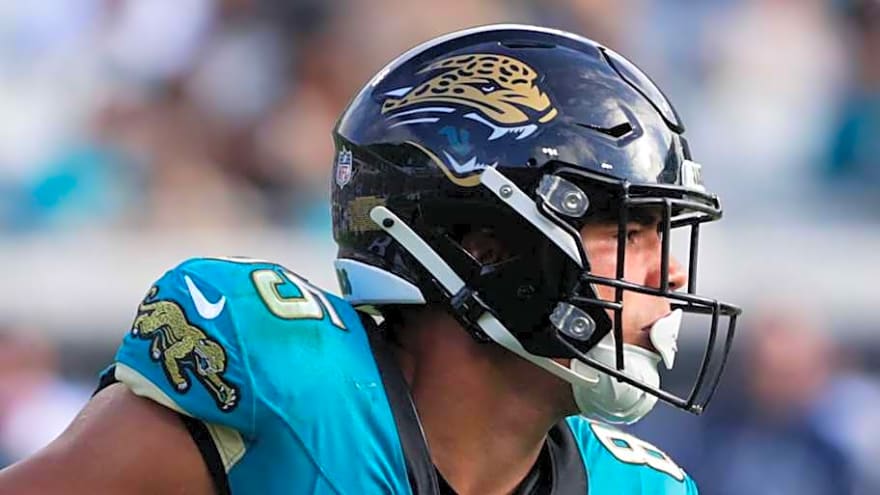Inside the Jaguars' TE Room Ahead of Free Agency