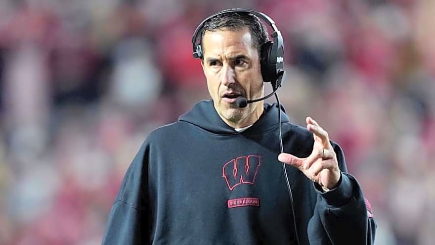 Wisconsin Badgers Reportedly 'Won Bidding Wars' For Transfer Portal Additions