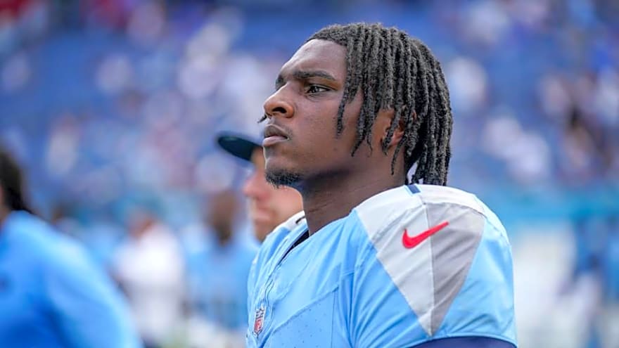 Titans Rookie QB Sets Unexpected Record