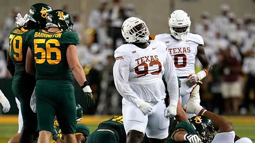 Top Baylor recruit reportedly visited Texas for Longhorns’ win over Arkansas