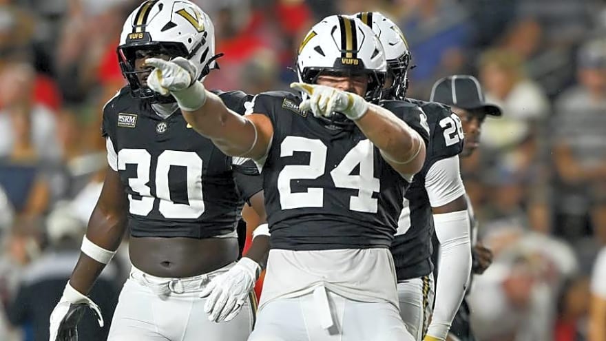 How Vanderbilt Football's Nick Rinaldi Has Given Back Through Special Olympics Tennessee