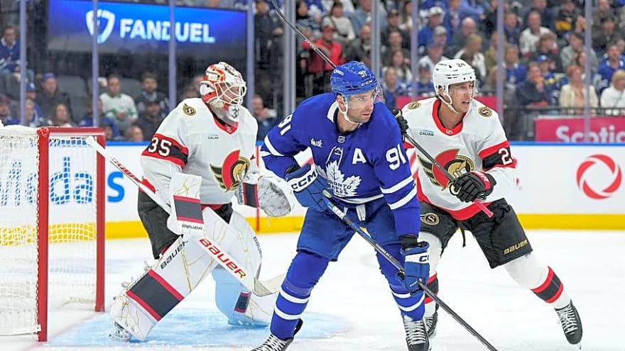 John Tavares’ role may be holding the Maple Leafs back
