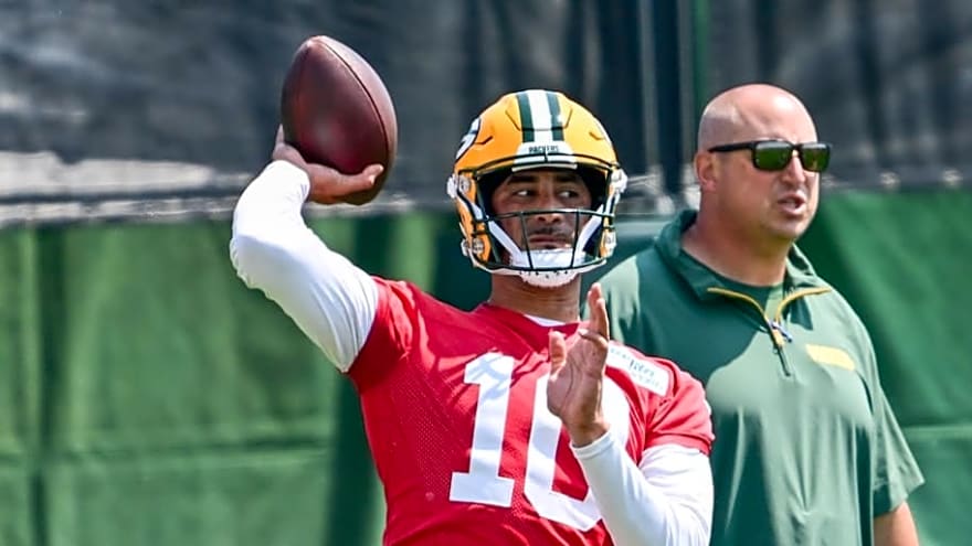 Jordan Love Slides to Surprising Spot in Fox Sports’ ‘QB Stock Market’