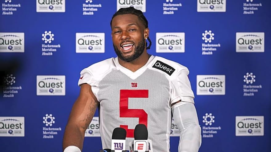 Examining How Patriots Trading For Talented Edge Rusher Could Transform Offseason