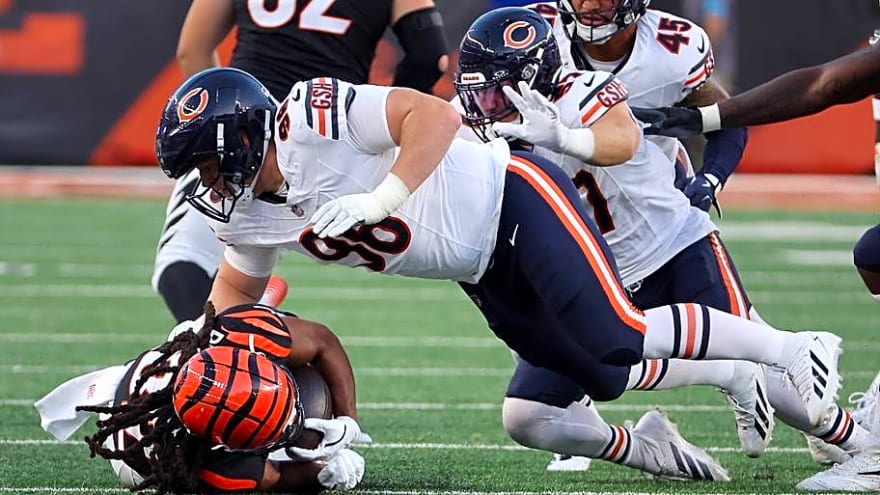 Jordan van den Berg Was a Menace vs. Bengals and Looks Like a Major Steal for Bears