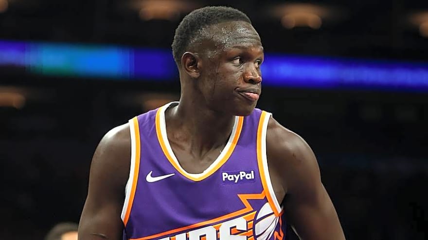Suns' Khaman Maluach Taking Pointers From 4-Time Defensive Player of the Year