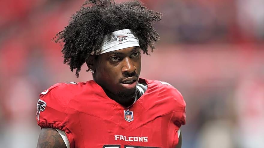 Where Falcons Rookie Zachariah Branch Found Support after Costly Mistakes