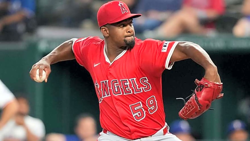 What The First Images of Spring Training Tell Us About the Angels