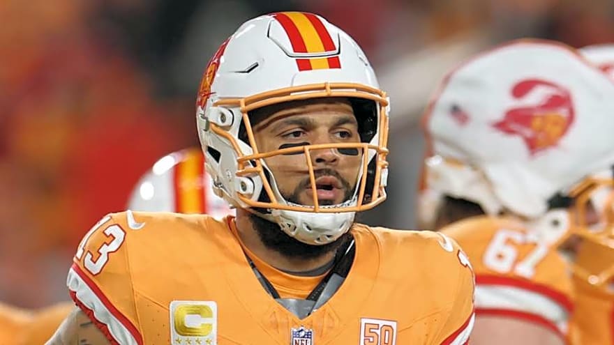 Buccaneers Ownership Shares Honest Take On Mike Evans Exit